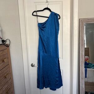 One shoulder, blue midi dress